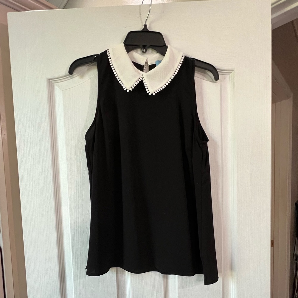 CeCe Black with white color top